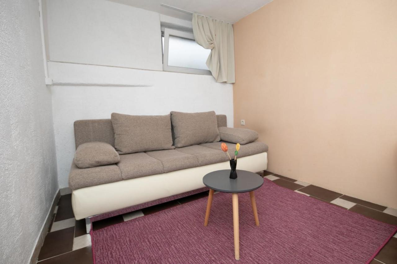 Apartman Gomirje Apartment Vrbovsko Bagian luar foto